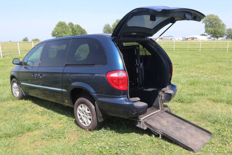 2002 Dodge Grand Caravan for sale at Liberty Truck Sales in Mounds OK
