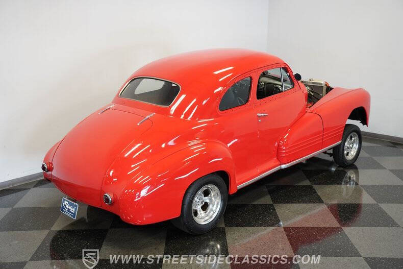 1948 Pontiac Streamliner