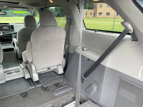 2013 Toyota Sienna