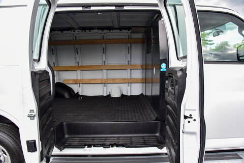 2024 GMC Savana 2500