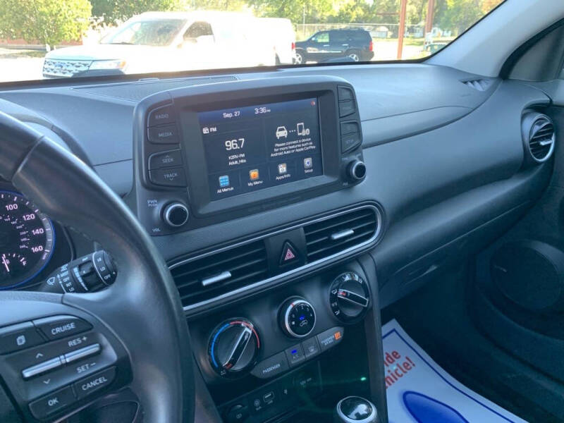 2021 Hyundai Kona SEL Plus