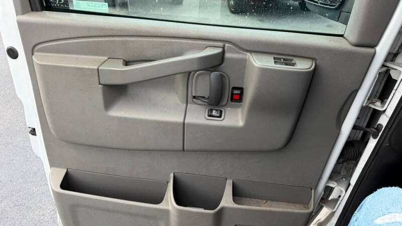 2018 Chevrolet Express 2500