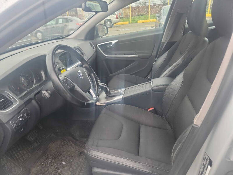 2015 Volvo S60 T5