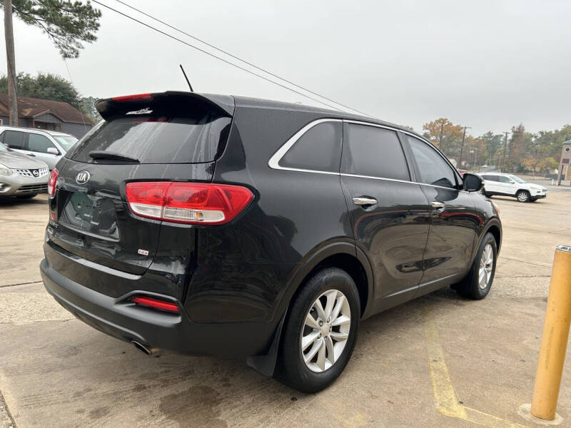2016 Kia Sorento L