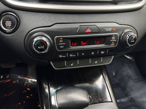 2020 Kia Sorento EX V6