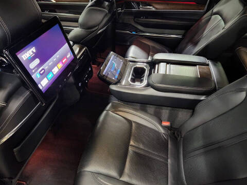 2022 Jeep Grand Wagoneer Series II