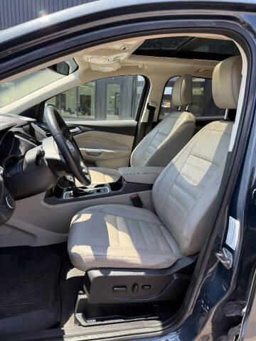 2019 Ford Escape Titanium