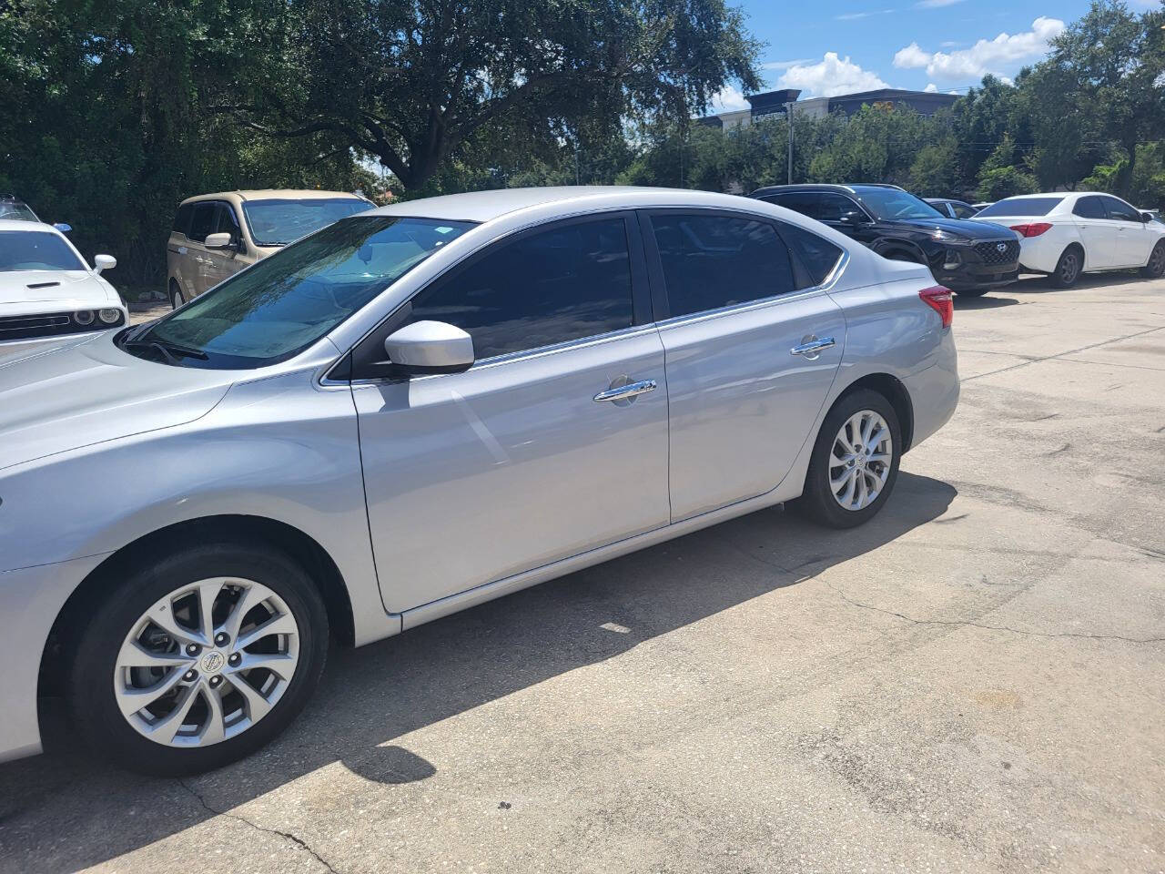 2019 Nissan Sentra for sale at FAMILY AUTO BROKERS in Longwood, FL