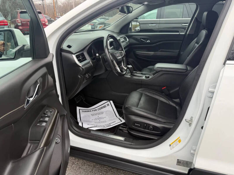 2019 GMC Acadia SLT-1