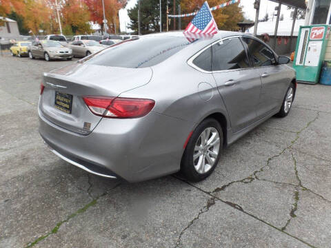 2015 Chrysler 200 Limited