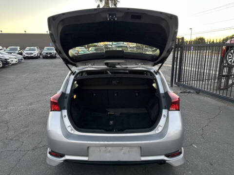 2017 Toyota Corolla iM