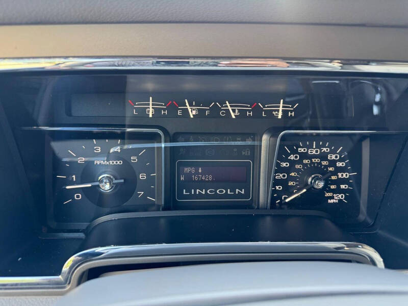 2012 Lincoln Navigator L