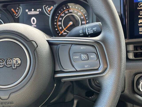 2026 Jeep Gladiator Sport