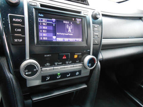 2014 Toyota Camry SE