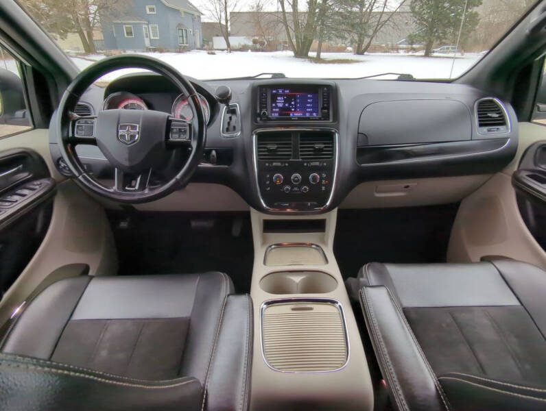 2020 Dodge Grand Caravan SXT