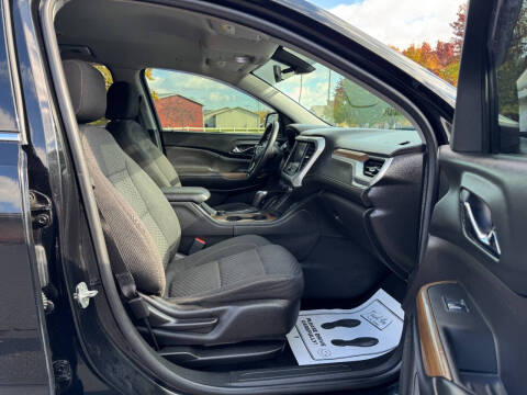 2017 GMC Acadia SLE-2