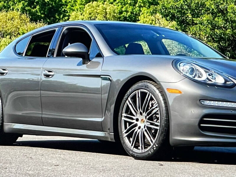 2014 Porsche Panamera for sale at You Win Auto in Burnsville MN