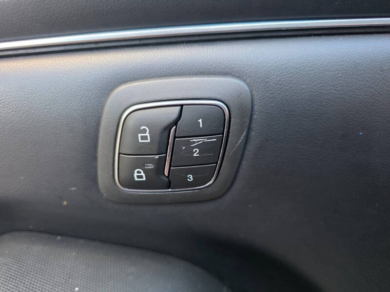 2021 Ford Mustang Mach-E California Route 1