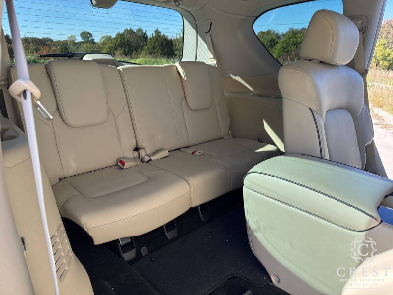 2022 Infiniti QX80 Luxe