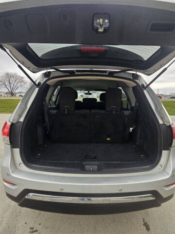 2014 Nissan Pathfinder SV