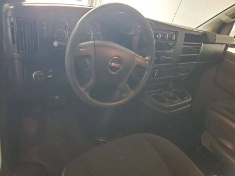 2018 GMC Savana 2500