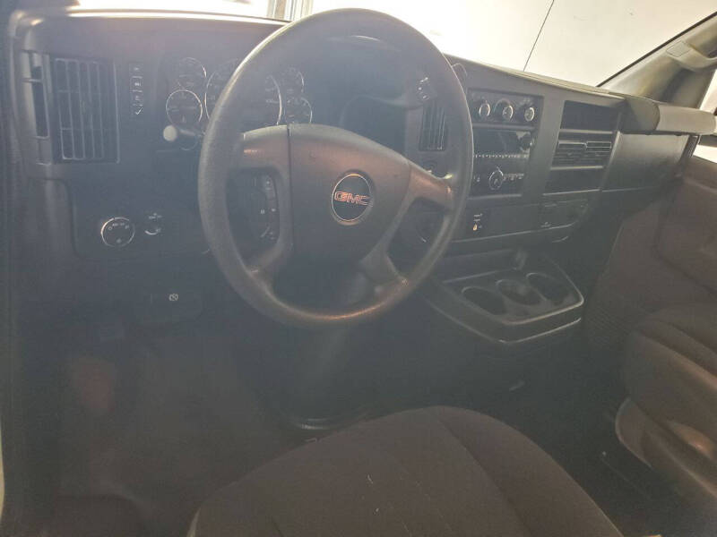 2018 GMC Savana 2500