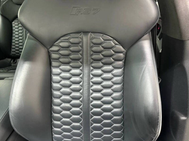 2016 Audi RS 7 4.0T quattro Prestige