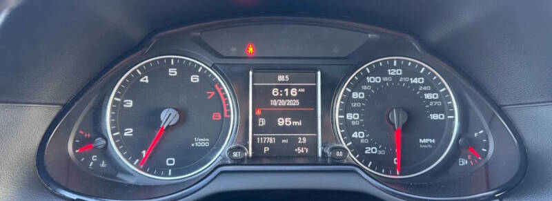 2012 Audi Q5 2.0T quattro Premium Plus