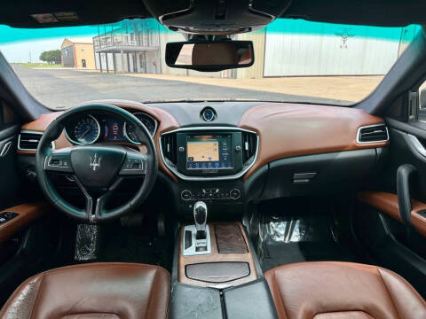 2016 Maserati Ghibli