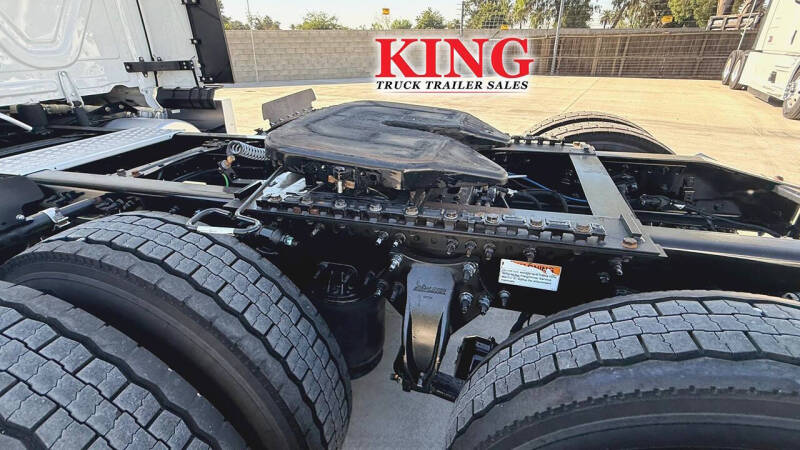 2024 Freightliner Cascadia