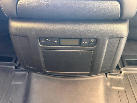 2017 Infiniti QX80