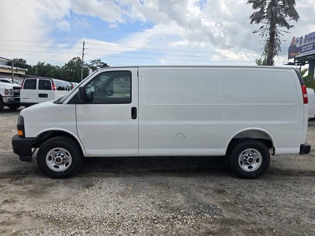 2025 GMC Savana 2500