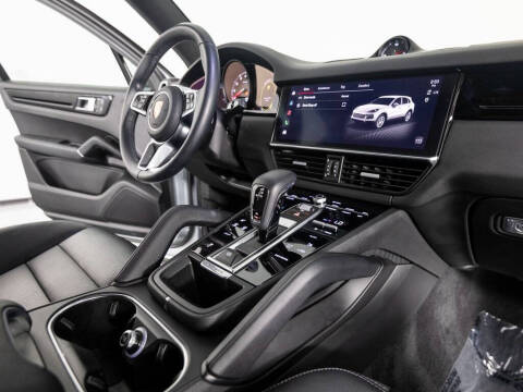 2023 Porsche Cayenne