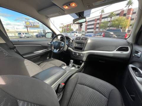 2017 Dodge Journey SE