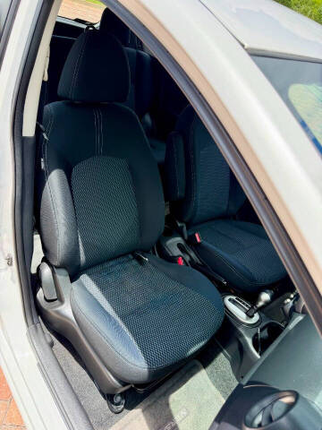 2014 Nissan Versa Note SV