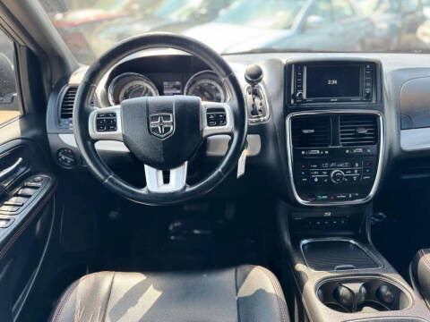 2015 Dodge Grand Caravan R/T