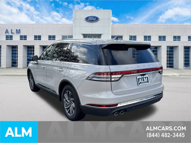 2024 Lincoln Aviator Premiere