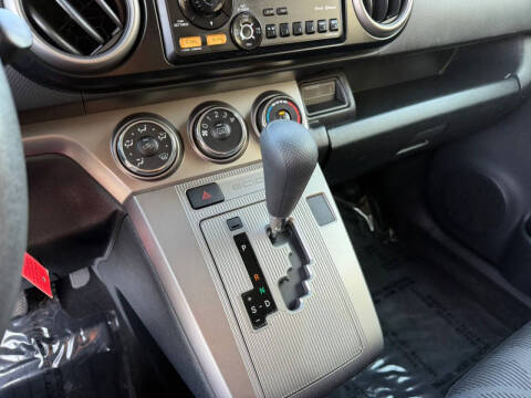 2013 Scion xB