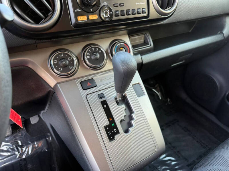 2013 Scion xB
