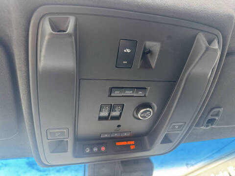 2017 Cadillac Escalade ESV Platinum