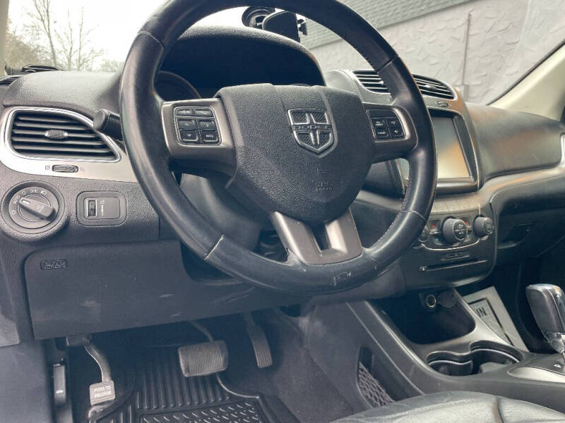 2019 Dodge Journey Crossroad