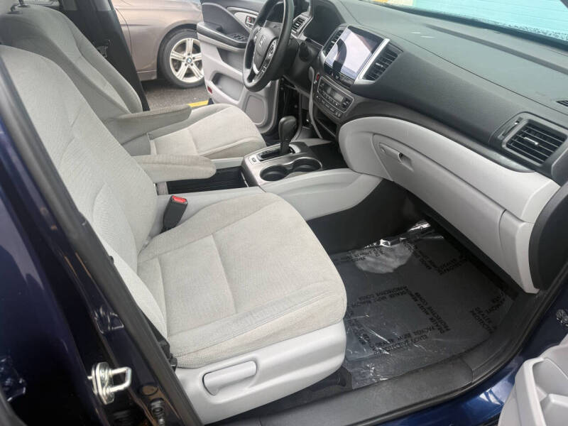 2016 Honda Pilot EX - Photo 17