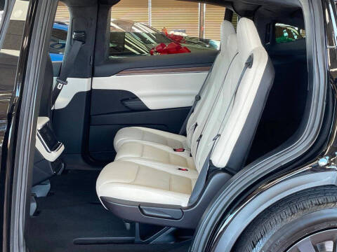 2023 Tesla Model X
