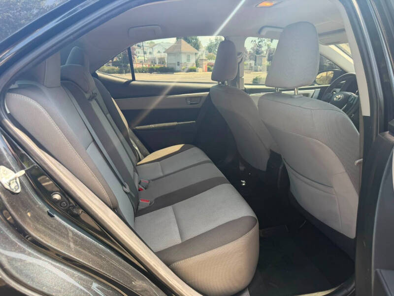 2017 Toyota Corolla XLE