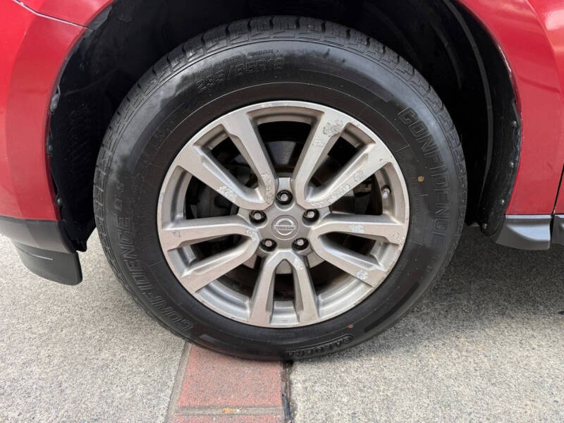 2015 Nissan Pathfinder SV