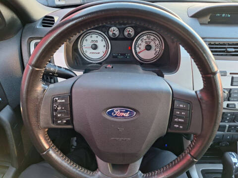 2010 Ford Focus SES