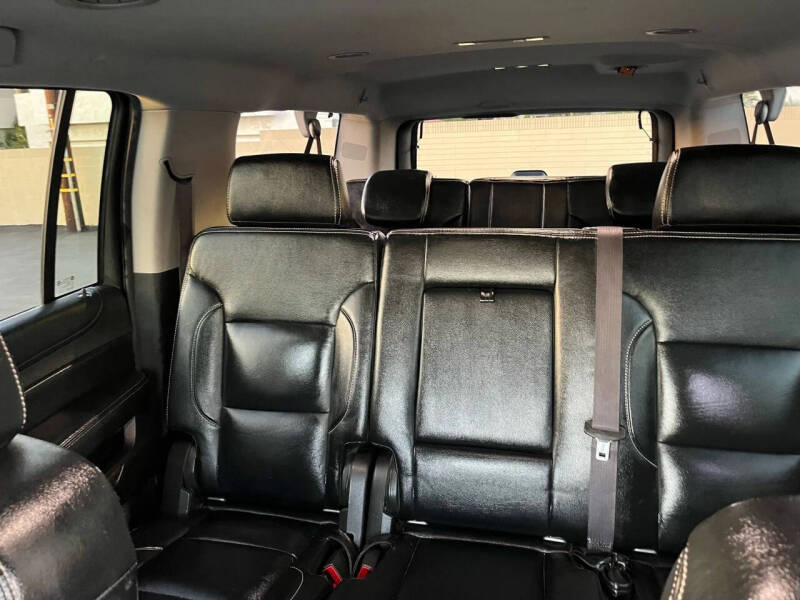 2016 Chevrolet Suburban LS