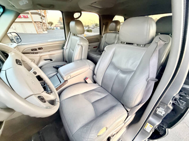 2006 GMC Yukon Denali