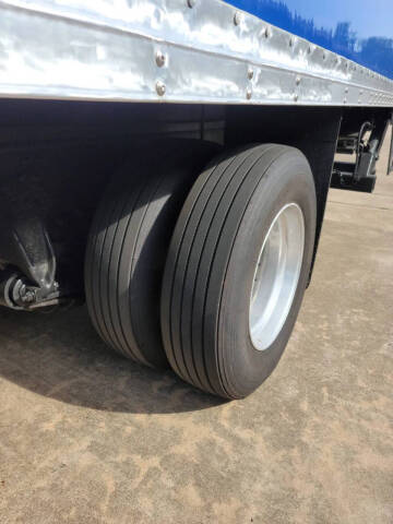2014 Freightliner M2 106