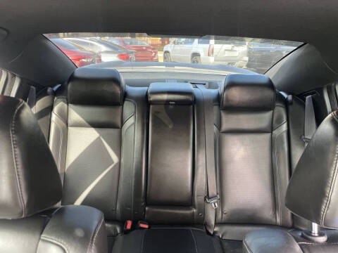 2019 Dodge Charger SXT